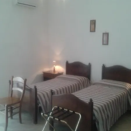 Aparthotel Gnura Momma 3*