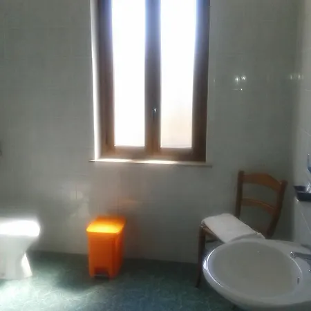 Ξενοδοχείο με διαμερίσματα Gnura Momma 3*