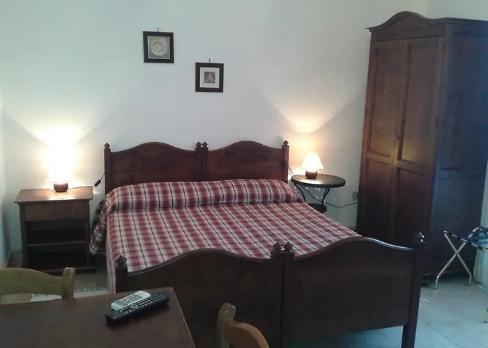 Aparthotel Gnura Momma 3*