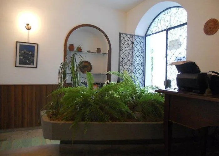 Aparthotel Gnura Momma Locri